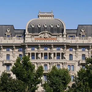 Excelsior Gallia, A Luxury Collection Hotel, מלון